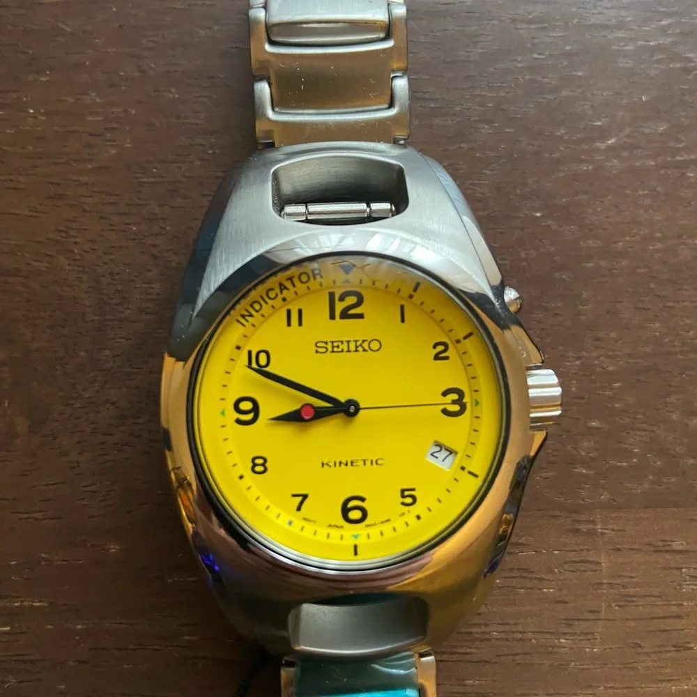 Seiko water resistant watch - Picture 3 of 5